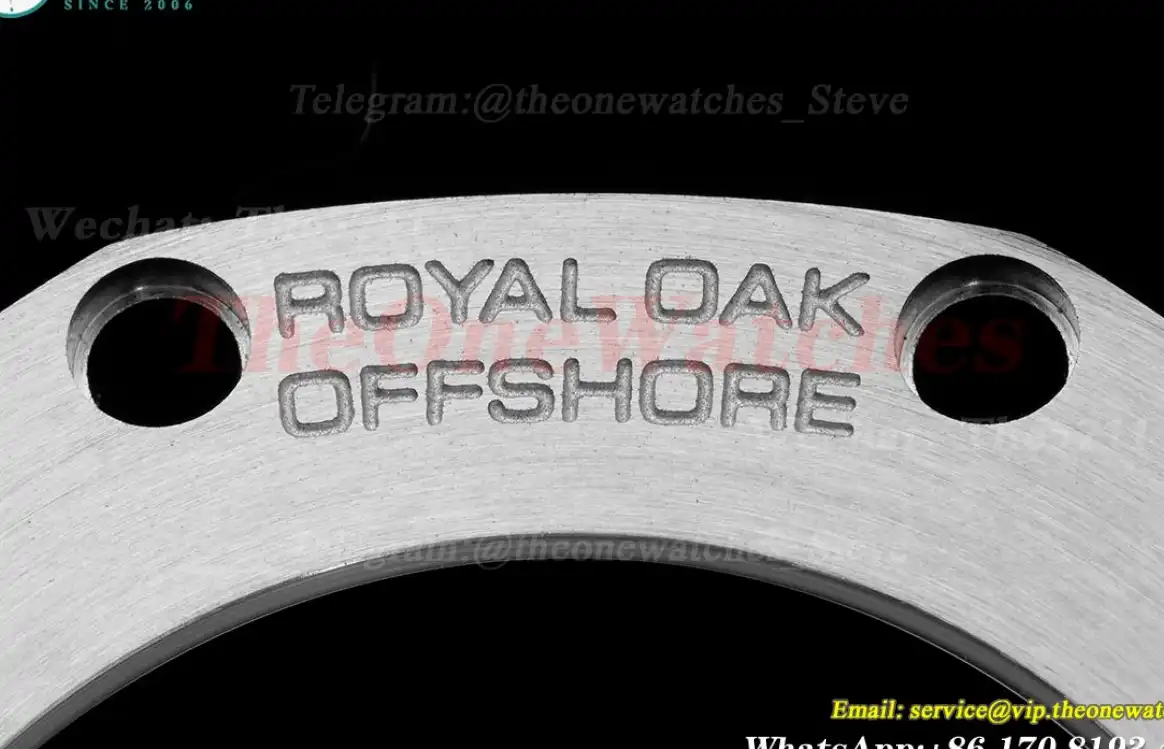 Royal Oak Offshore 42mm PVD PVD Black Dial APF A7750