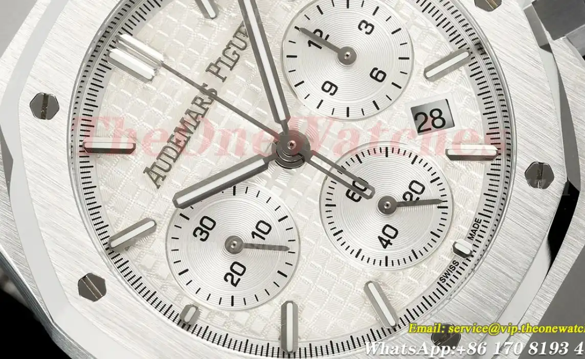 Royal Oak Chrono 26240ST 41mm SS SS White Stk BF A7750