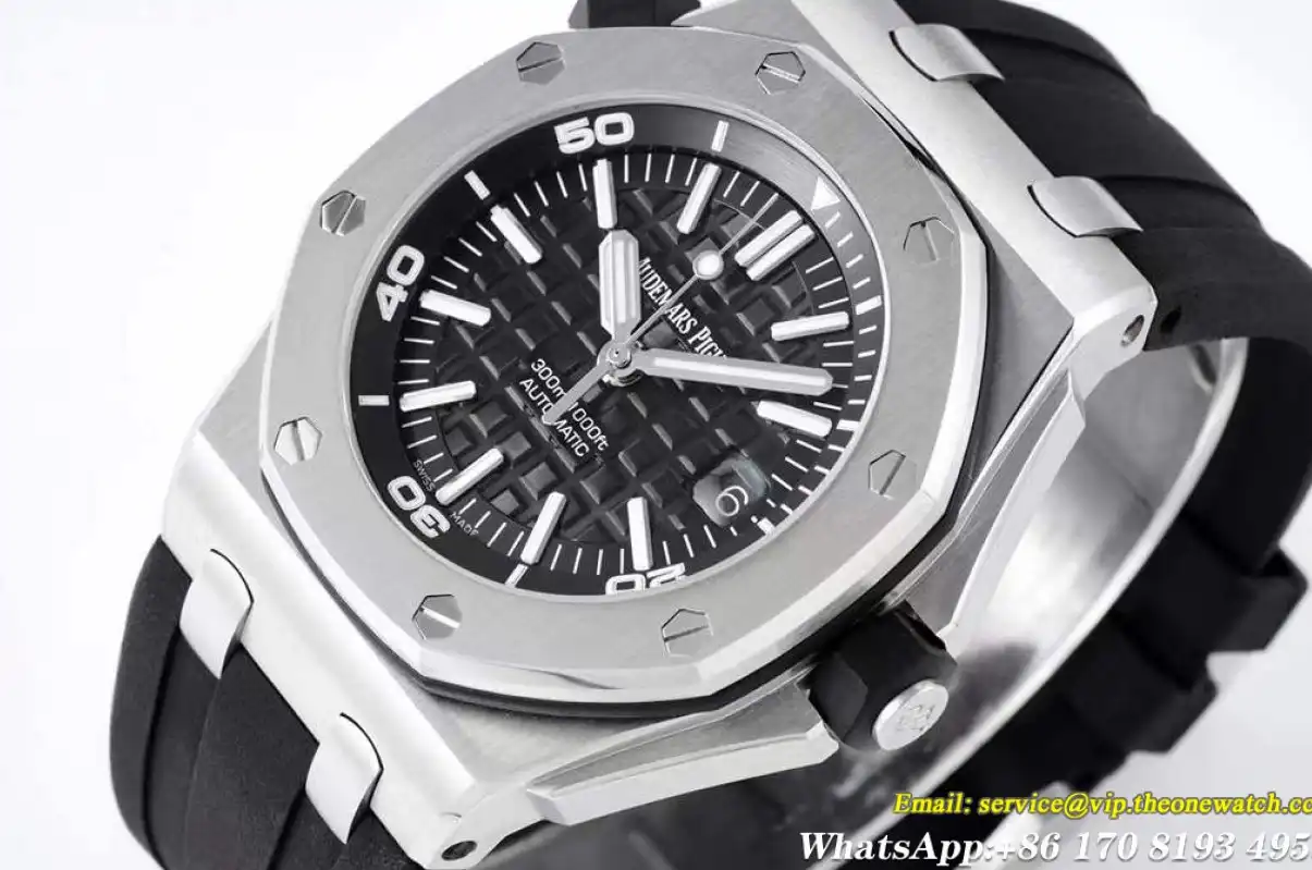 Audemars Piguet - Royal Oak 15703 SS RU Black ZF V2 A2824