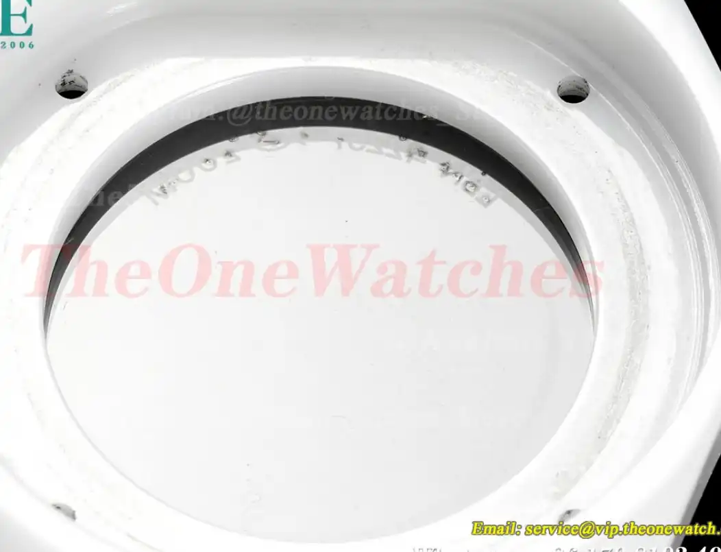 J12 33mm White Ceramic Cer White Num HTF A21.2