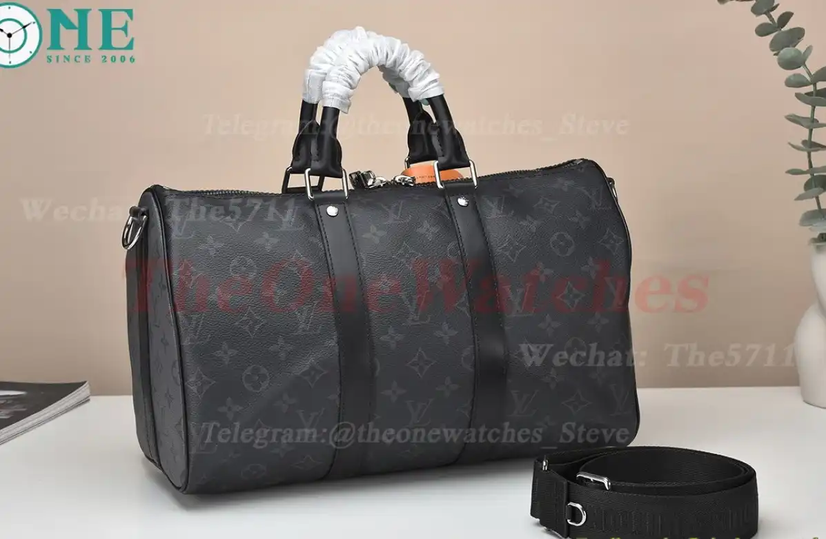 Louis Vuitton - Keepall Bandoulière 35 M46655