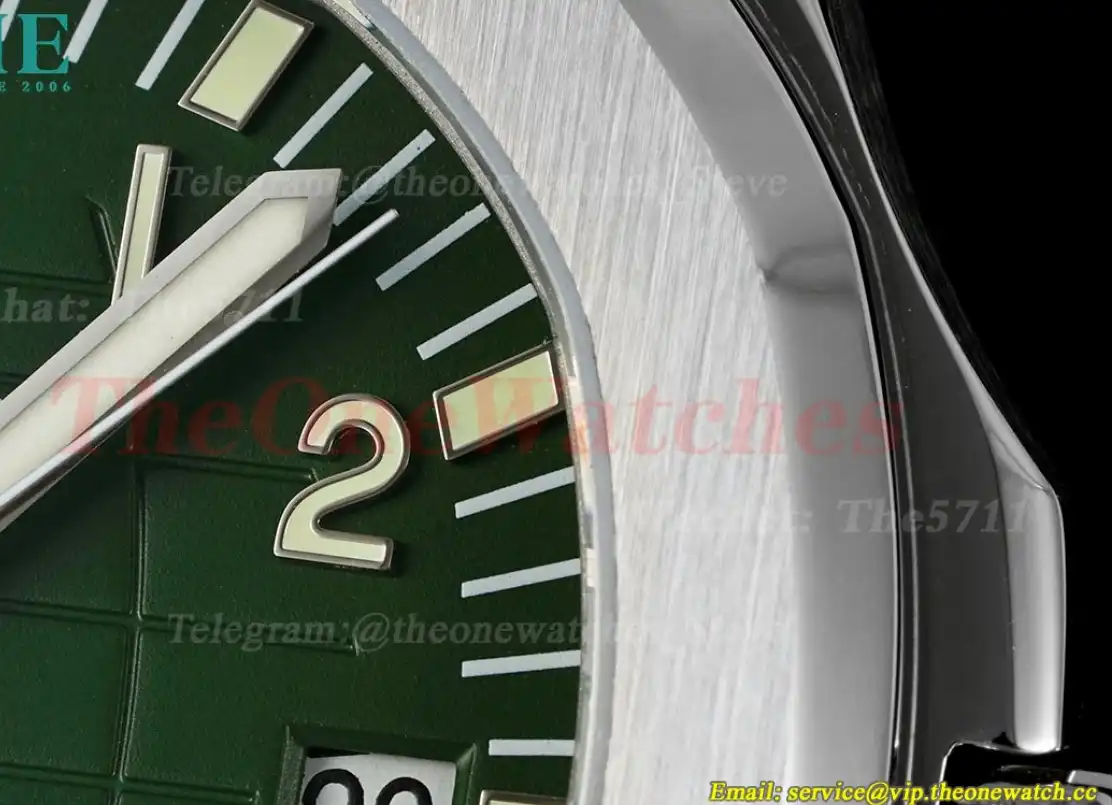 Aquanaut 5168G 42mm SS RU Green Num ZF A330