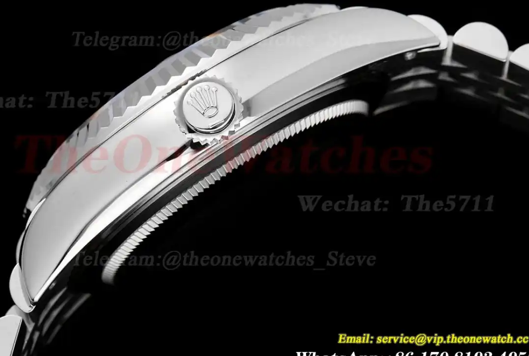 SkyDweller 326934 42mm SS SS White Dial ZF A2824