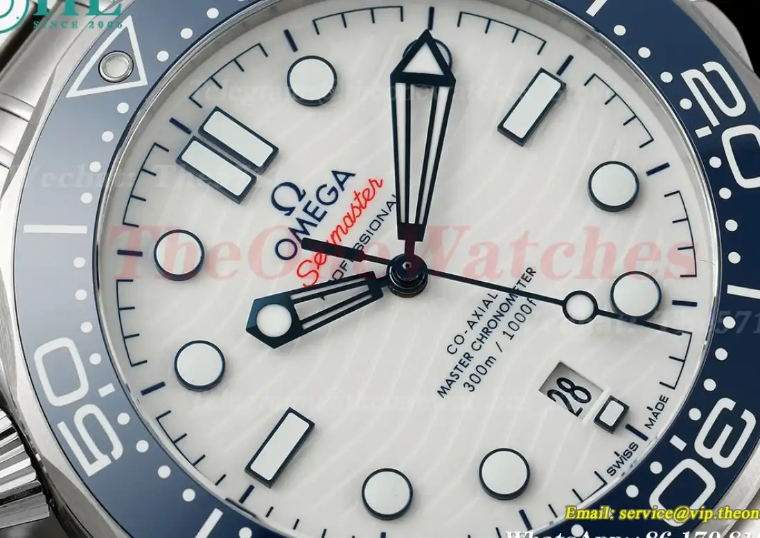 Seamaster 300m 42mm SS SS White Dial VSF A8800 Super Clone