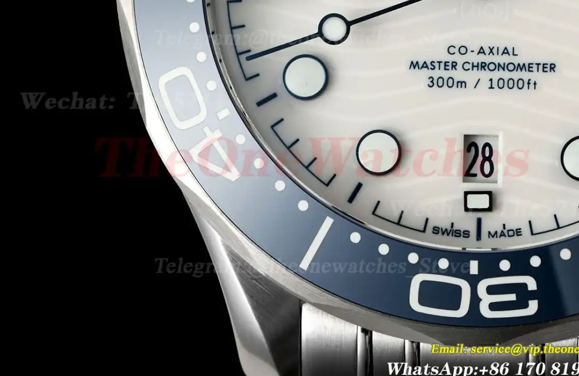 Seamaster 300m 42mm SS SS White Dial VSF A8800 Super Clone