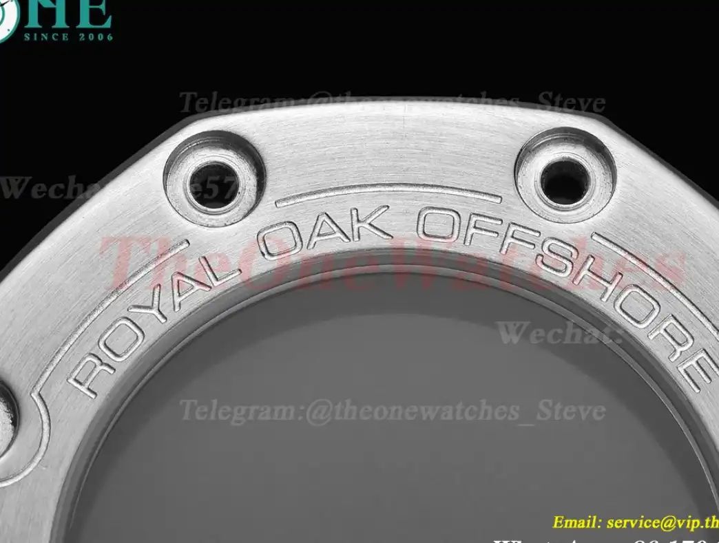 Royal Oak Offshore Diver 15710 42mm SS RU Green Stk GDF MY8215