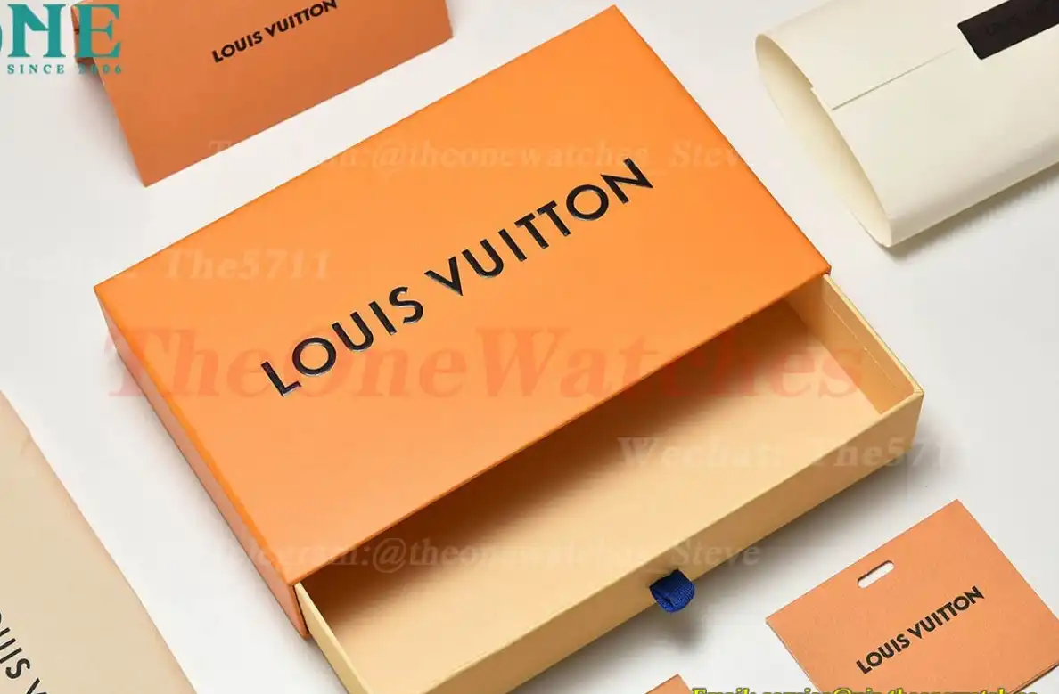 Louis Vuitton - Sarah Wallet M62234