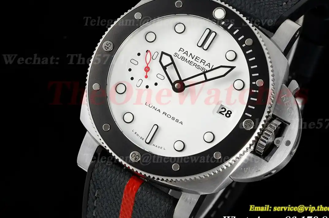 Submersible PAM1579 Luna Rossa 42mm SS RU White Dial VSF P900