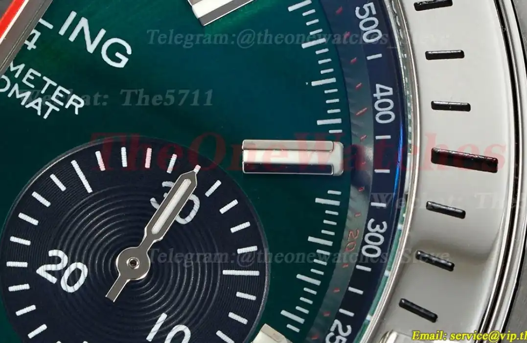 Chronomat B01 42MM SS SS Green Stk TF A7750