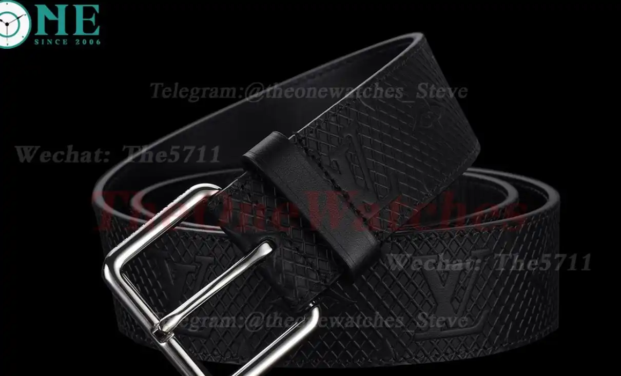 Silver LV Brass Buckle on Black Leather Belt 4.0cm