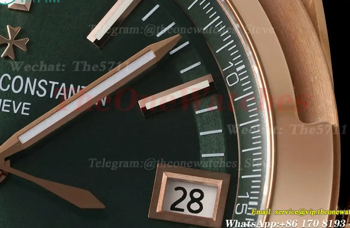 Overseas 4500V 41mm RG RU Green Dial 8F A5100