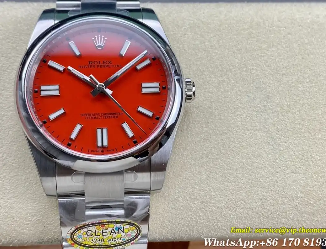 Oyster Perpetual 124300 41mm SS SS Red Stk Clean VR3230