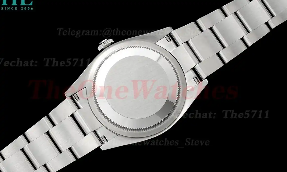 Oyster Perpetual 126000 36mm SS SS Silver Stk Clean SH3230