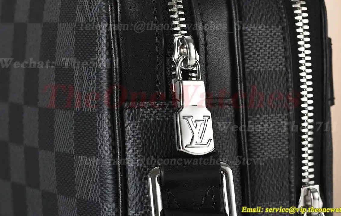 Louis Vuitton - Trocadero Messenger NM N40087