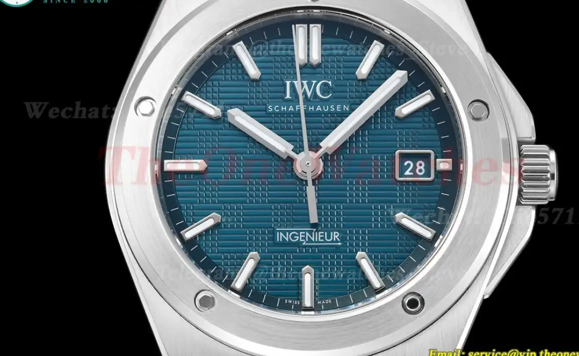 Ingeniuer Automatic 40mm SS SS Blue Dial V7F V2 A2892