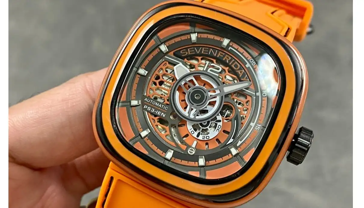 SevenFriday PS3 03 47mm PVD LE Sketelon Dial SF MY82s7