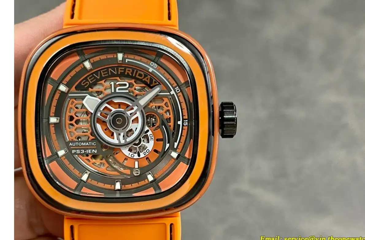 SevenFriday PS3 03 47mm PVD LE Sketelon Dial SF MY82s7