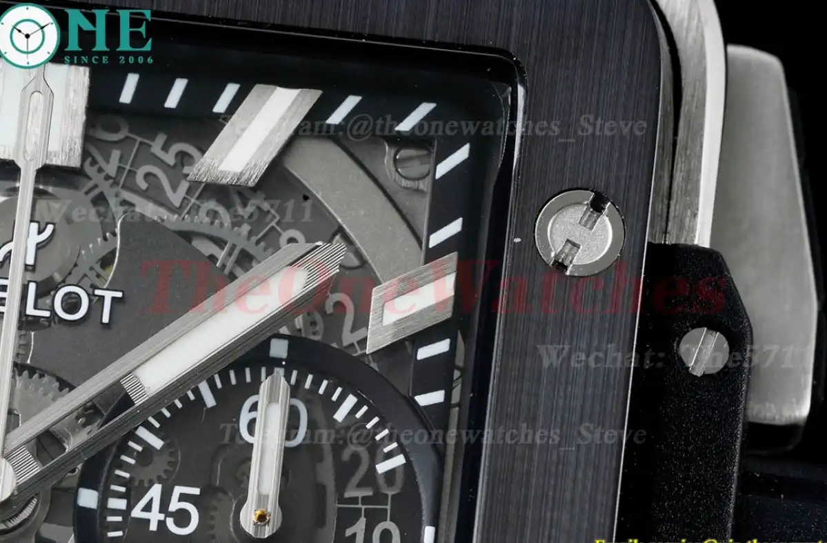 Square Bang Unico 42mm Cer SS RU Skeleton Dial BBF HUB1280A