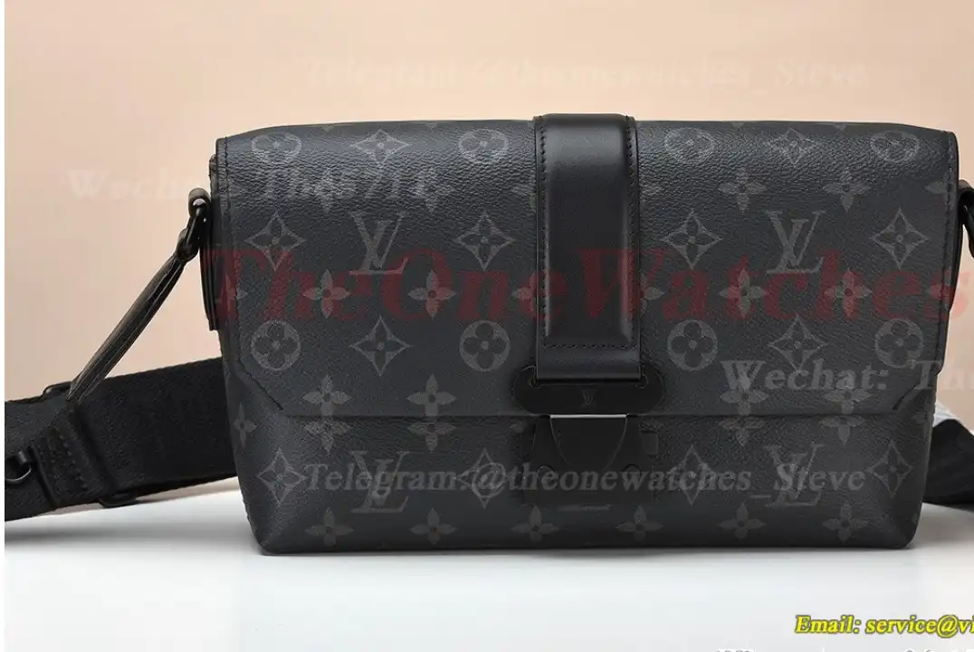 Louis Vuitton - S-Cape Messenger M46794