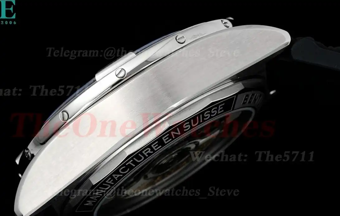 Chronomat B01 42MM RG Silver Dial on Rouleaux Rubber Strap TF A7750