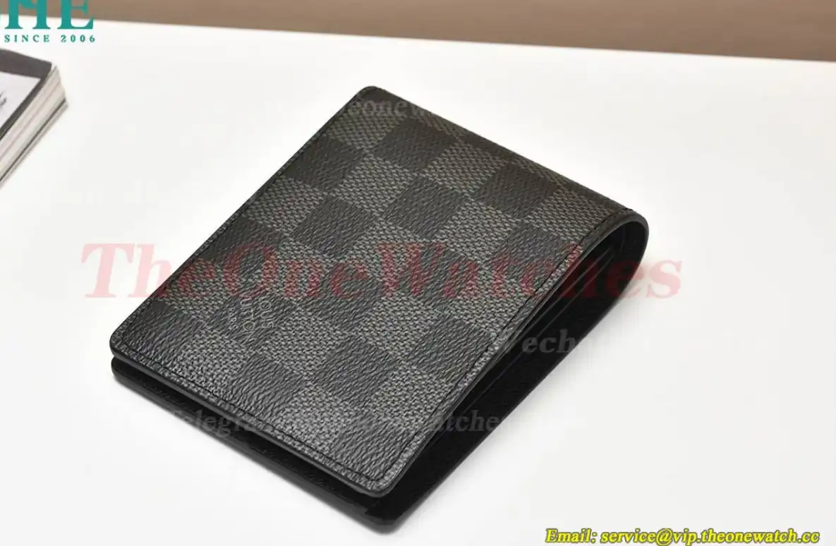 Louis Vuitton - Multiple Wallet N62663