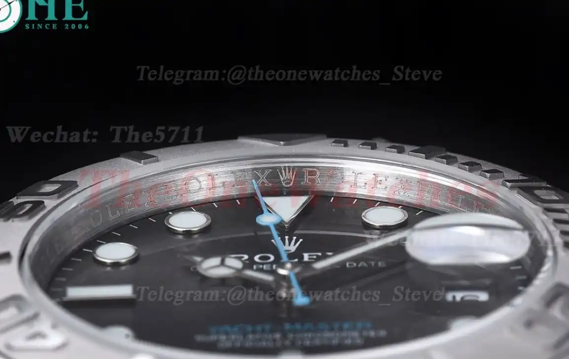 Yacht-Master 126622 40mm SS SS Grey Dot GDF MY8215