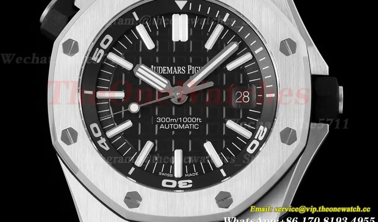 Royal Oak Offshore Diver 15710 42mm SS SS Black Dial APSF SA3120