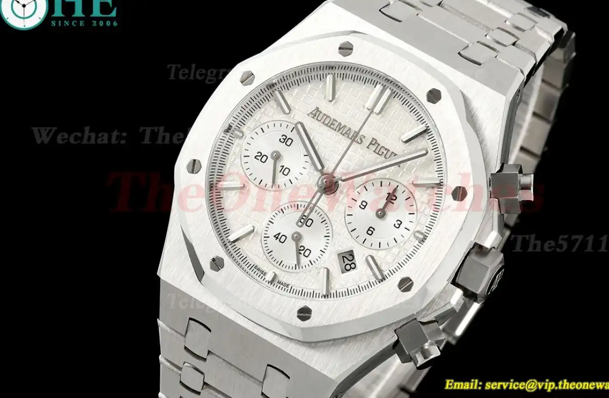 Royal Oak Chrono 26240ST 41mm SS SS White Stk BF A7750