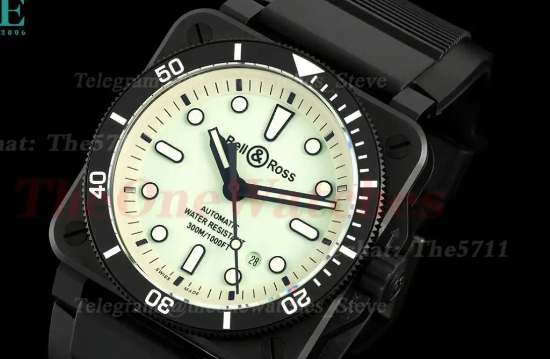 BR03 42mm Cer RU Green Dial M+F A2892