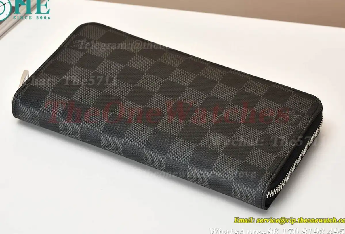 Louis Vuitton - Zippy Wallet Vertical N63095