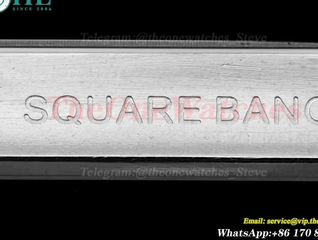 Square Bang Unico 42mm SS RU Skeleton Dial BBF HUB1280A