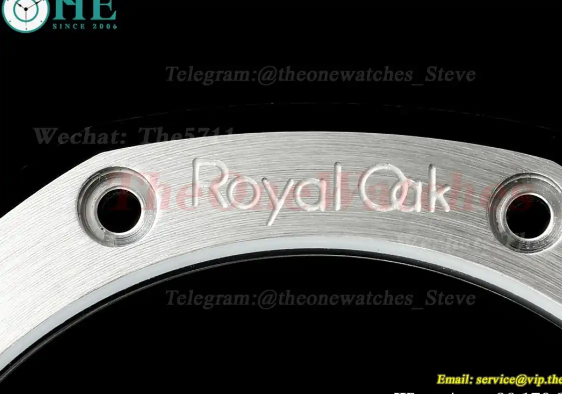 Royal Oak Chrono 26240ST 41mm SS SS White Stk BF A7750