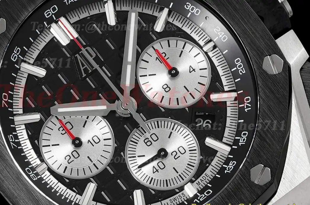 Royal Oak Offshore Chrono 43mm SS RU Black Silver APF A7750