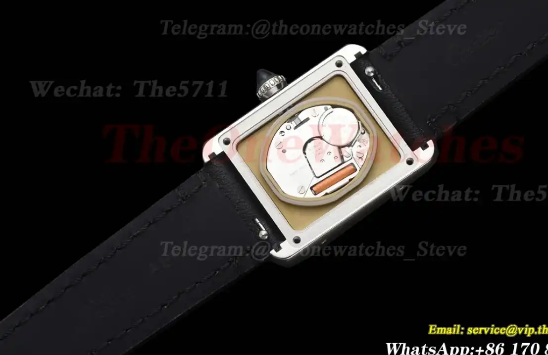 Tank Must 22mm White Dial on Togo Leather AF Quartz