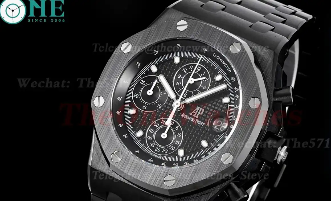 Royal Oak Offshore 42mm PVD PVD Black Dial APF A7750