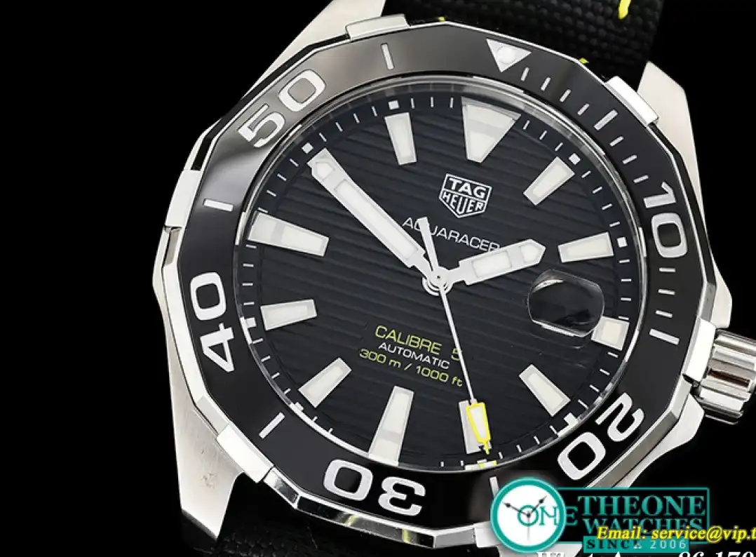 Tag Heuer - Aquaracer Caliber 5 43mm SS NY Black V6F A2824