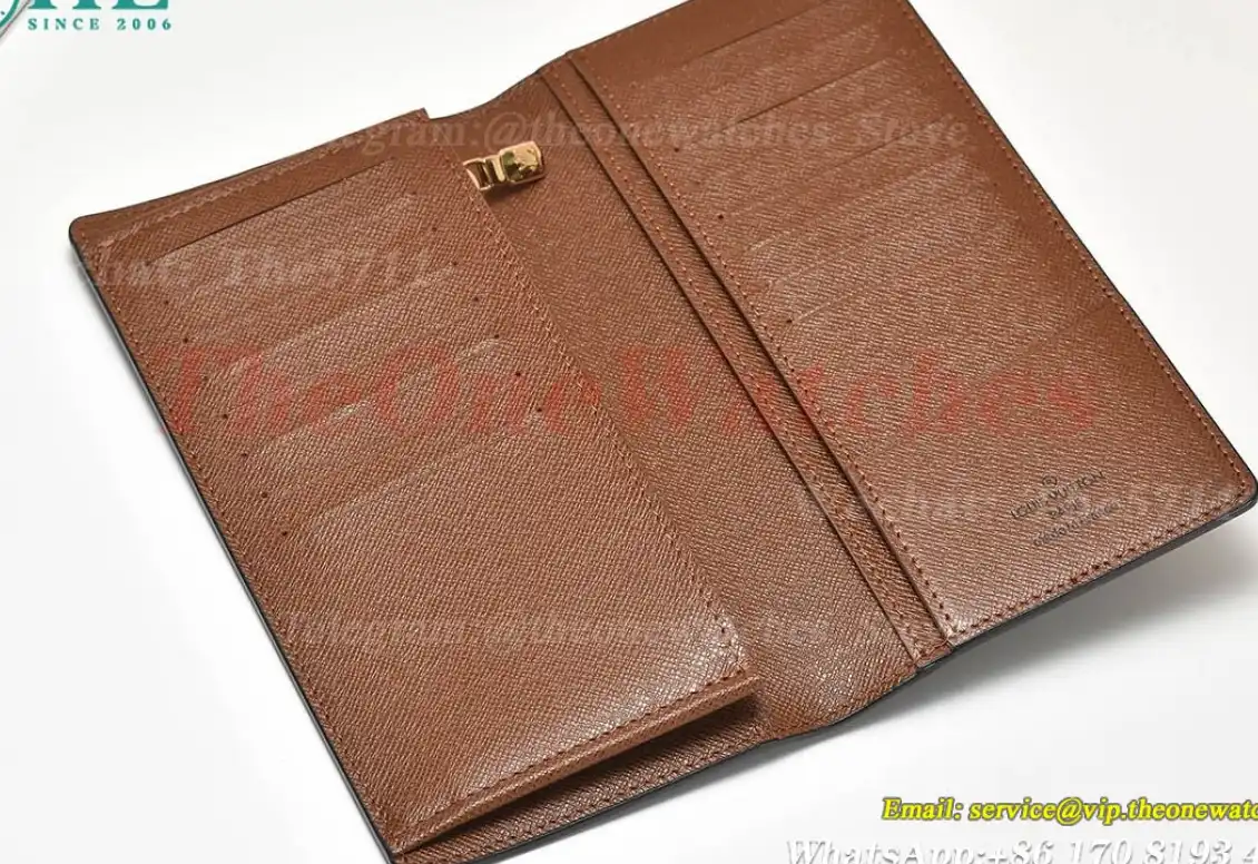 Louis Vuitton - Brazza Wallet Brown M66540