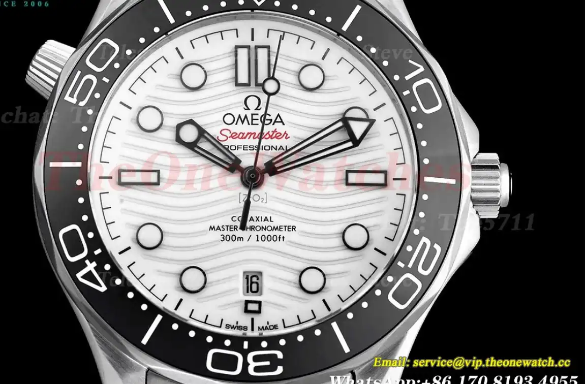 Seamaster 300m 42mm SS SS White GDF MY8215