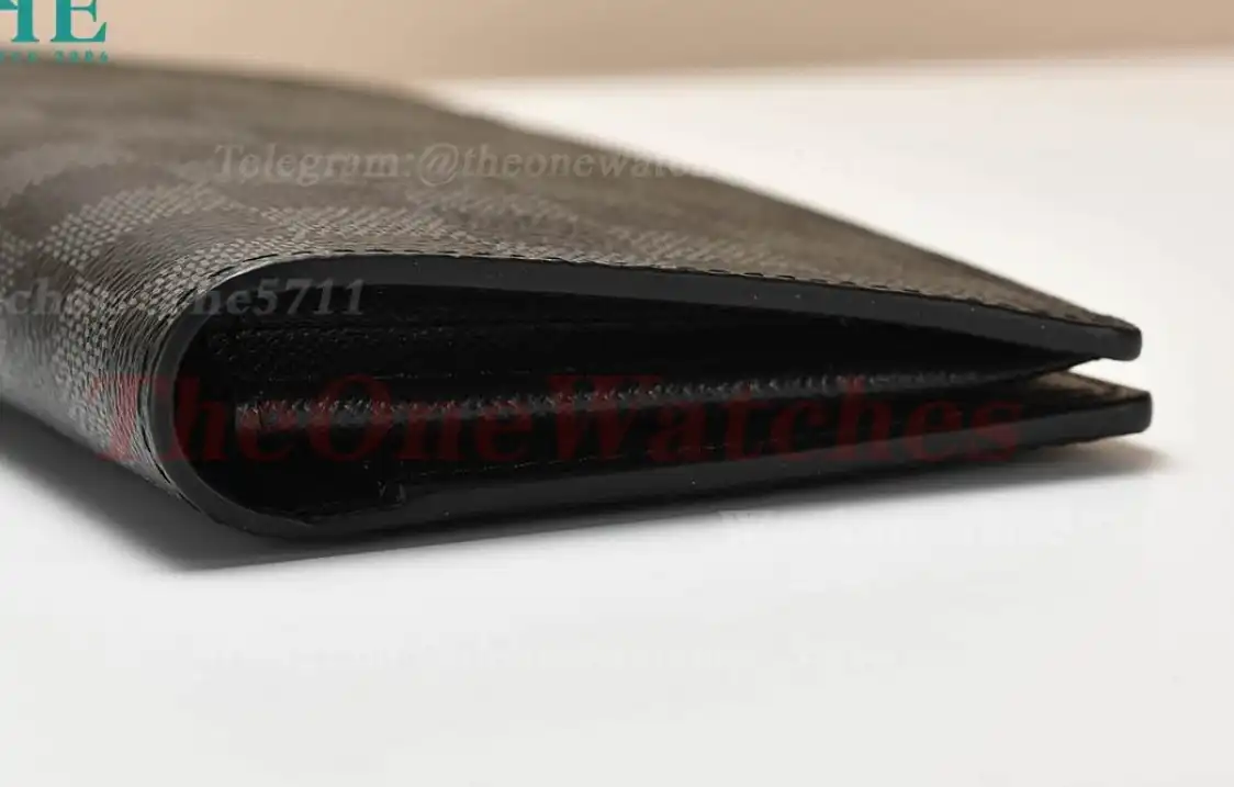 Louis Vuitton - Brazza Wallet Black N62665