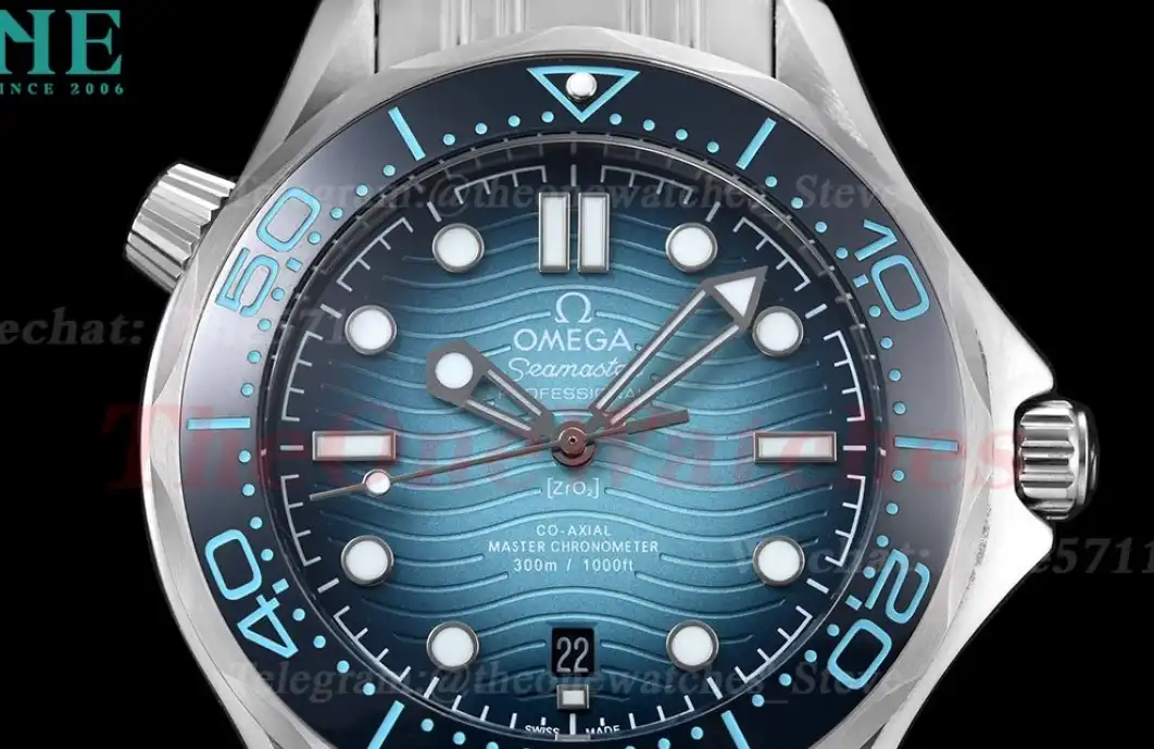 Seamaster 300m 42mm SS SS Gradient Blue Dial GDF MY8215