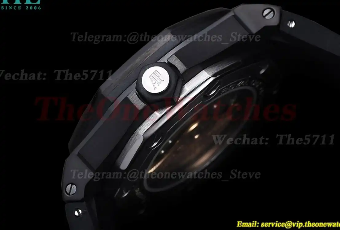 Royal Oak Offshore Diver 15707 42mm Cer RU Black Stk GDF MY8215