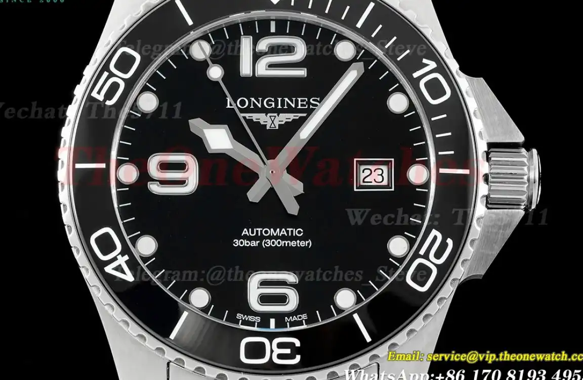 HydroConquest Mens 43mm SS SS Black Dial XF A2892