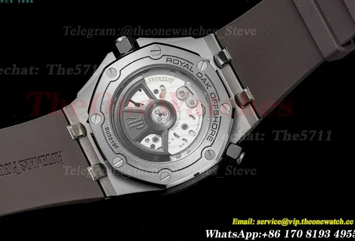 Royal Oak Offshore Diver 15720 42mm SS RU Grey Stk ZF A4308