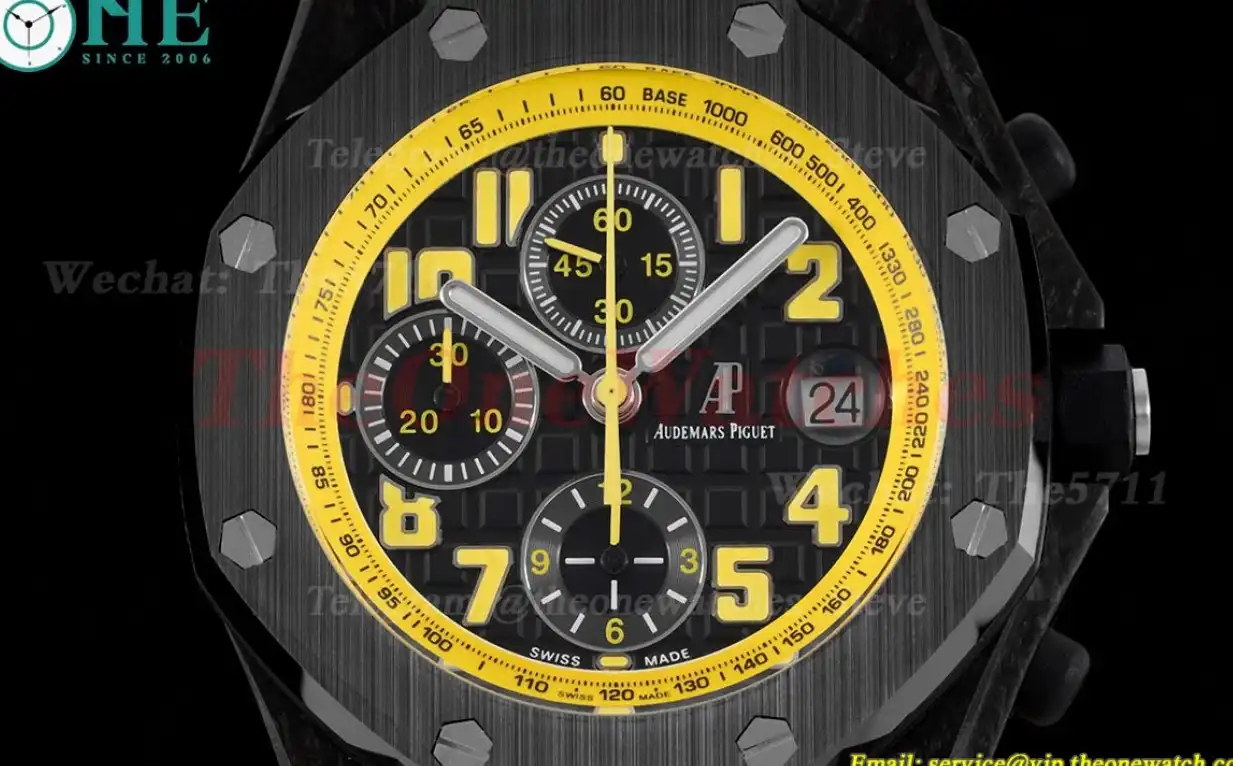 Royal Oak Offshore 42mm Cer RU Black Yellow  JJF A7750