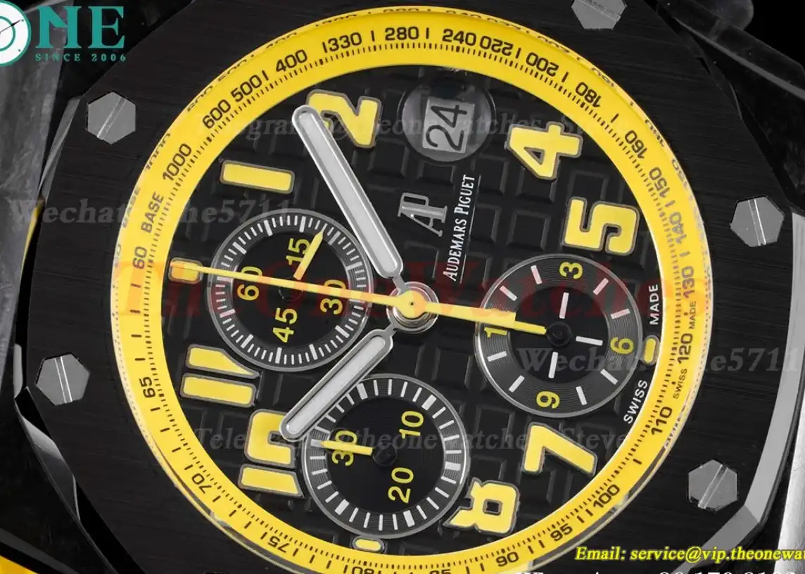 Royal Oak Offshore 42mm Cer RU Black Yellow  JJF A7750