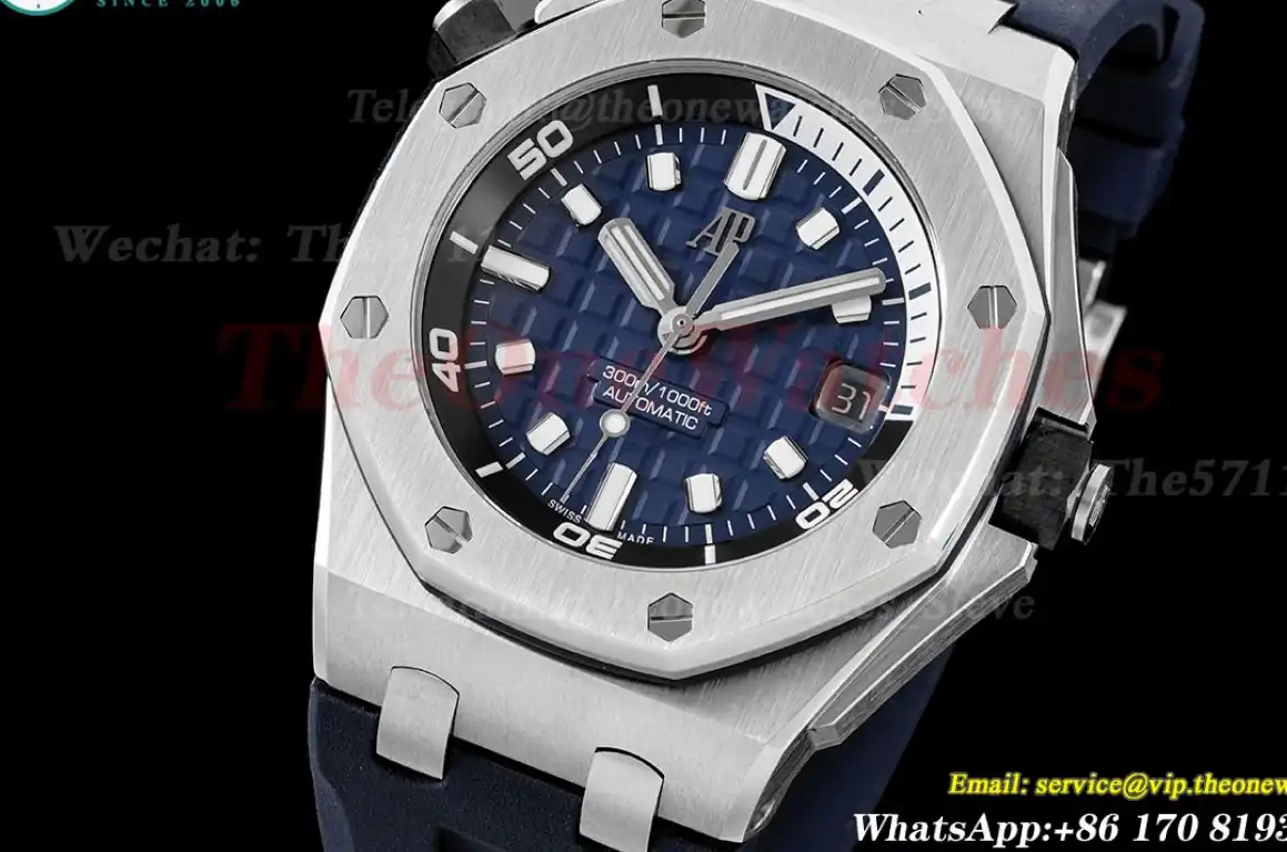 Royal Oak Offshore Diver 15720 42mm SS RU Blue Stk ZF A4308