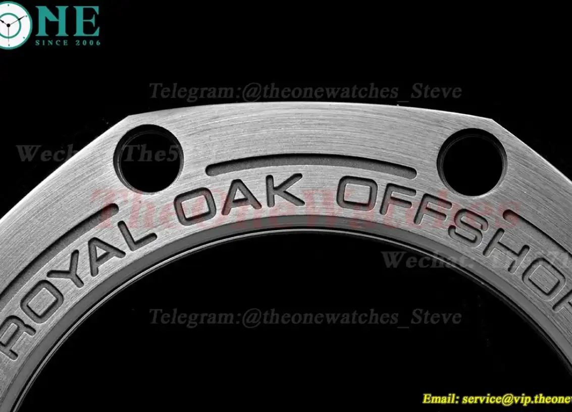 Royal Oak Offshore Diver 15720 42mm SS RU Black Stk ZF A4308