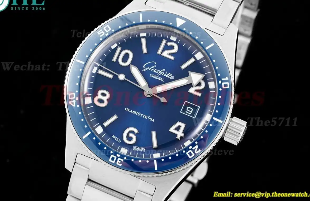 Spezialist Diver 39.5mm SS SS Blue Num RXWF SW200