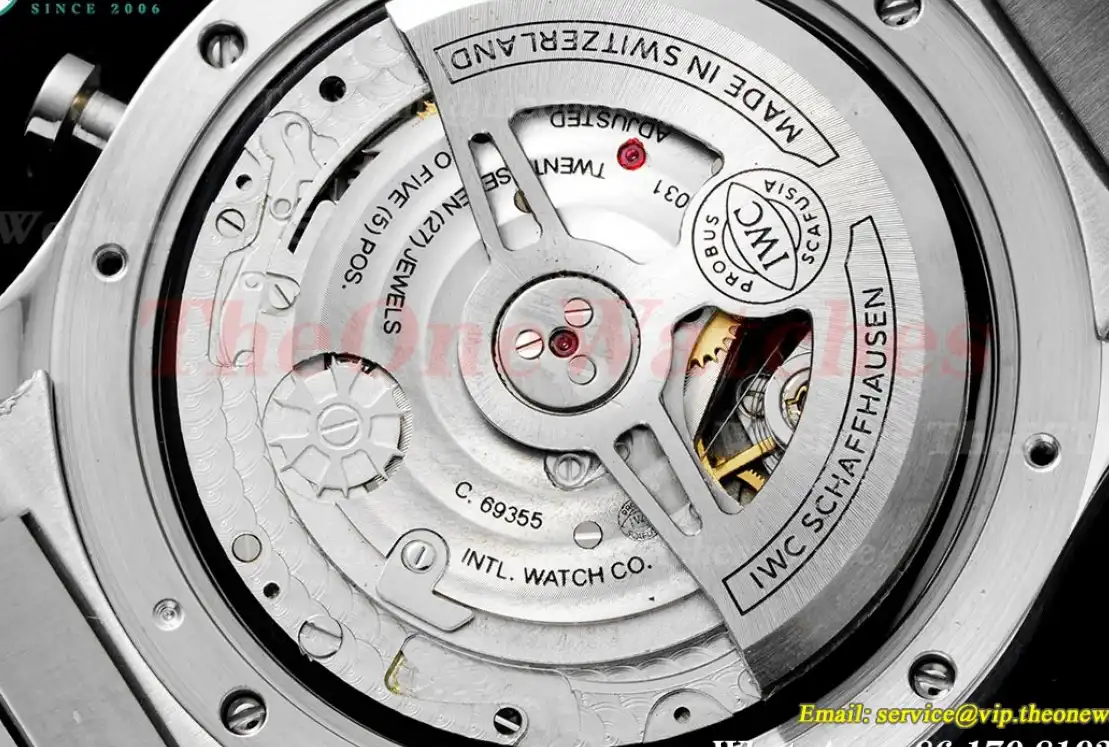 Portuguese Chrono 41mm SS SS Red Dial V6SF A69355