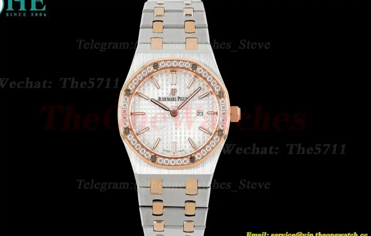 Royal Oak Ladies 33mm SS RG  white Dial 8F Swiss Quartz